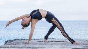 Full-Body Power Yoga Practice to Move, Breathe, Be Allie Van Fossen
